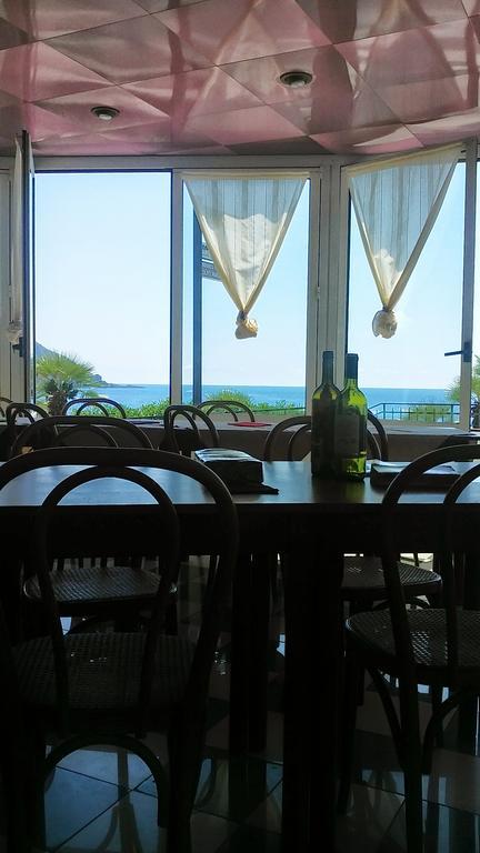 Al Piccolo Scoglio - & Breakfast Guest house